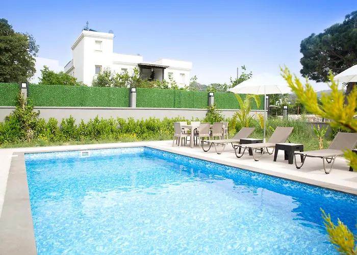 빌라 Bd4108 Two Bedroomed Withpool Inbodrumyalikavak *
