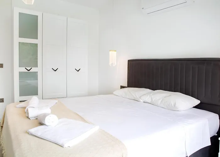 빌라 Bd4108 Two Bedroomed Withpool Inbodrumyalikavak *