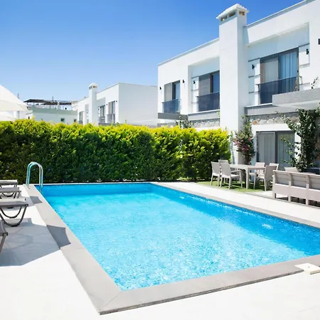 Bd4108 Two Bedroomed Withpool Inbodrumyalikavak Villa Bodrum