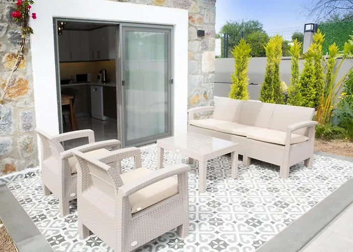 Bd4108 Two Bedroomed Withpool Inbodrumyalikavak Бодрум