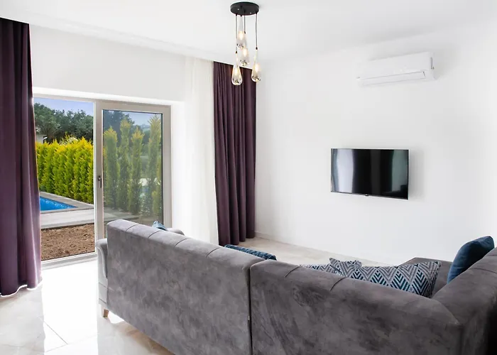 Bd4108 Two Bedroomed Withpool Inbodrumyalikavak Бодрум