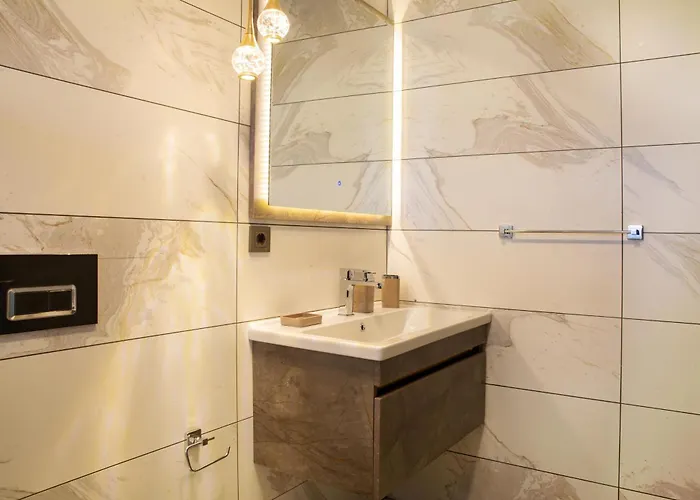 Bd4108 Two Bedroomed Withpool Inbodrumyalikavak * Бодрум