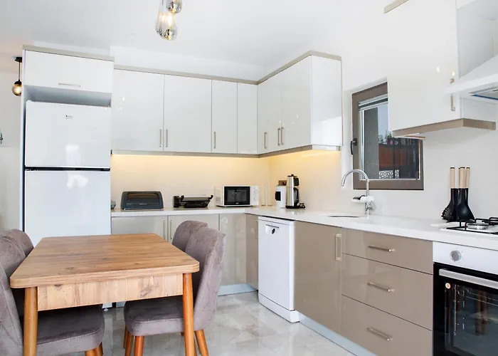Вилла Bd4108 Two Bedroomed Withpool Inbodrumyalikavak Бодрум