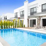 Bd4108 Two Bedroomed Withpool Inbodrumyalikavak ヴィラ